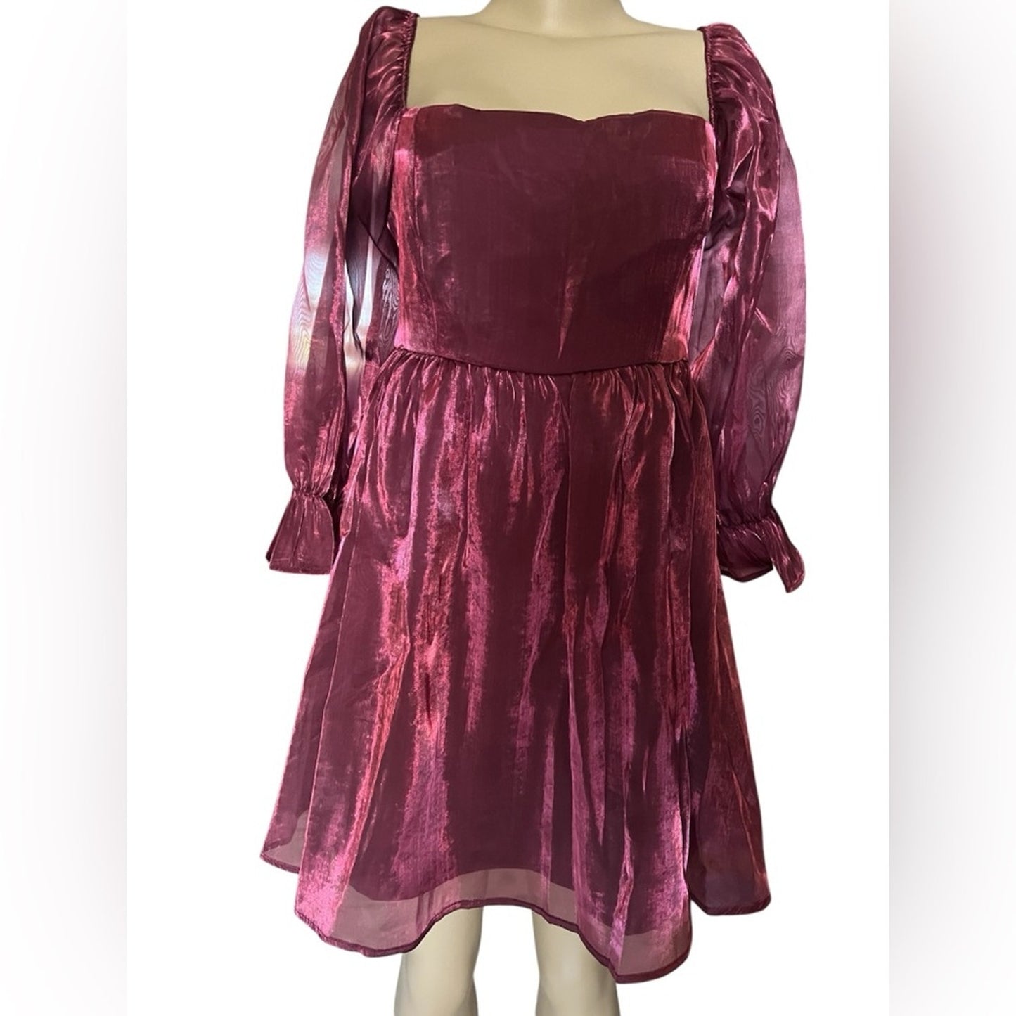 Elegant Burgundy Midi Dress