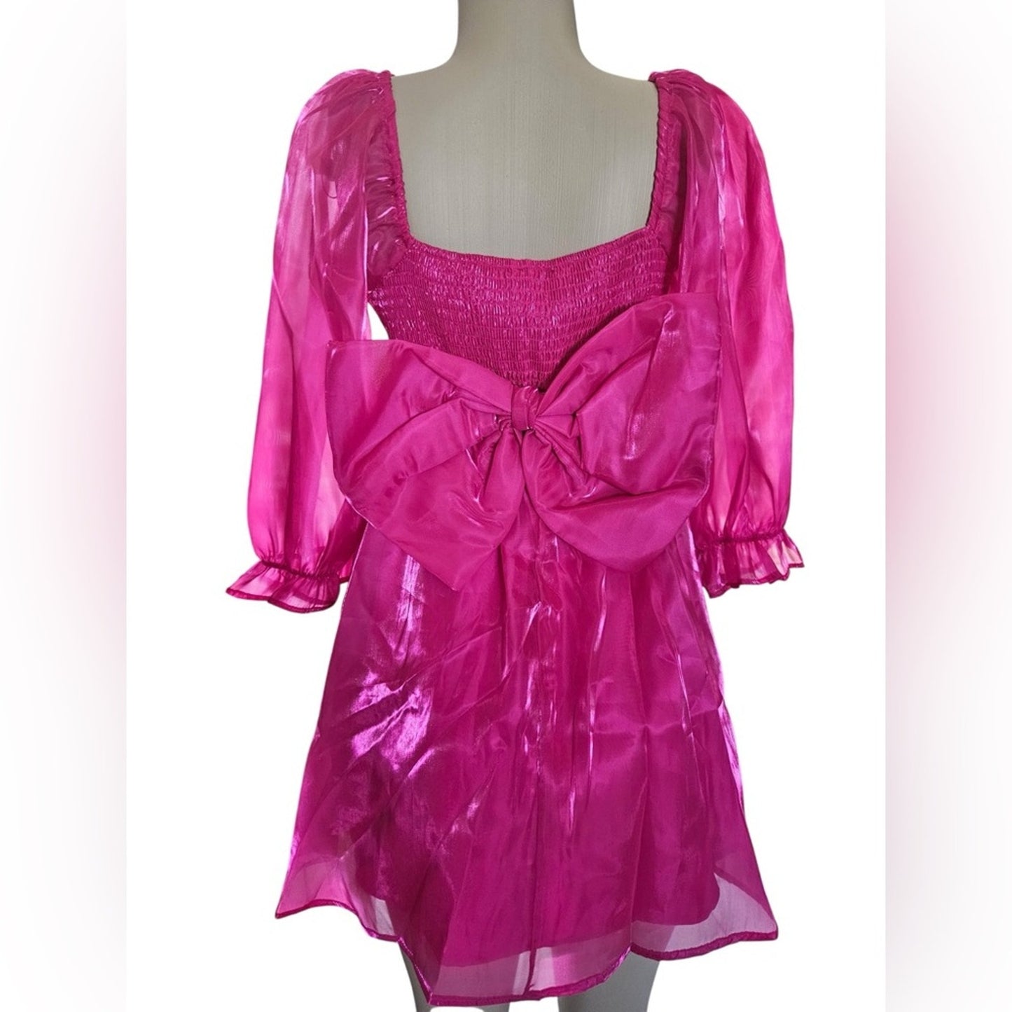 Elegant Pink Midi Dress