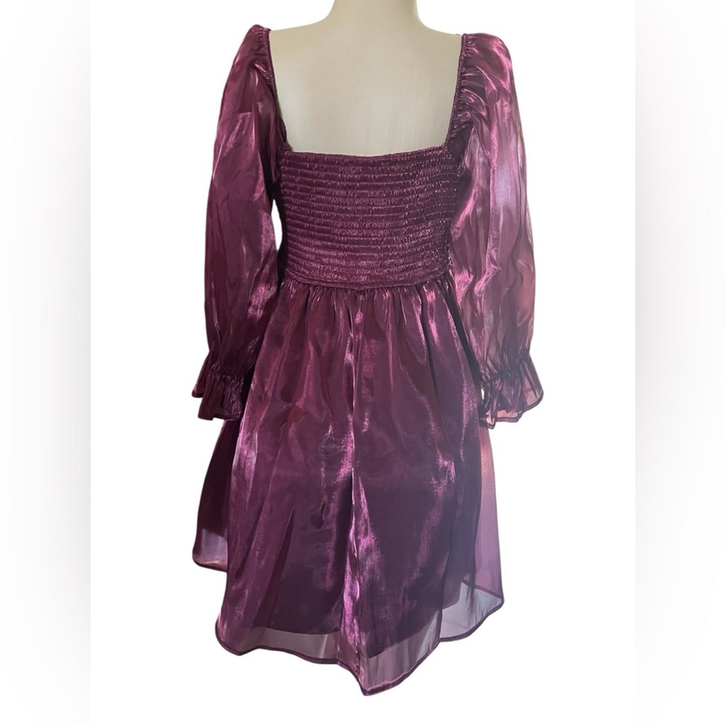 Elegant Burgundy Midi Dress