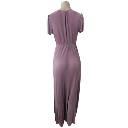 Chic Mauve V-Neck Maxi Dress