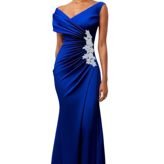 Elegant Evening Gown, Royal Blue, Mermaid Dress with Lace applique, V-Neck