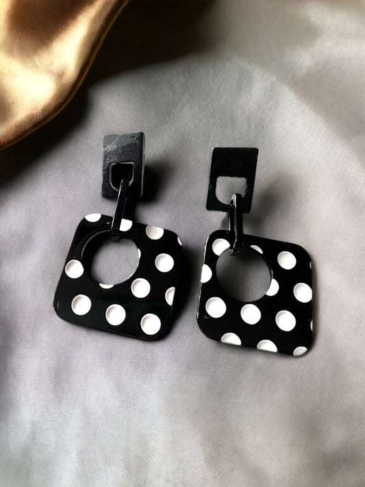 Geometric Pokadot Earrings